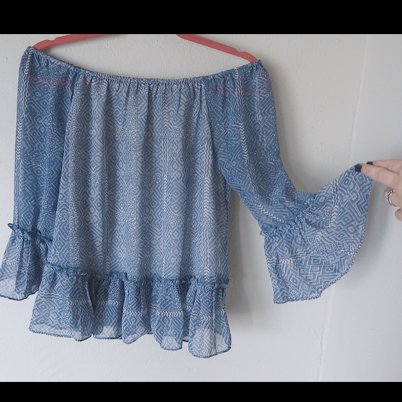 LUCKY Brand || off the shoulder ruffled top - Picture 5 of 8